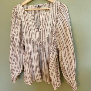 Elizabeth and James Striped Lightweight Peasant Top sz L, great condition!